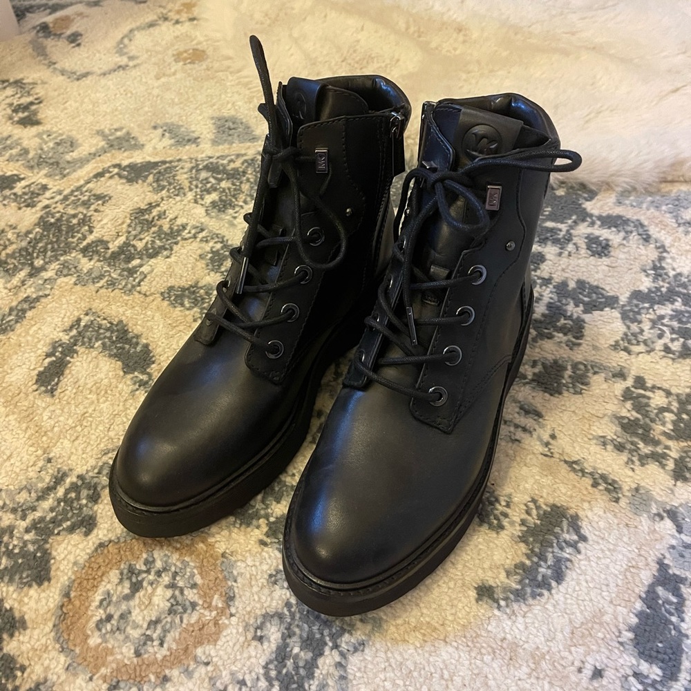 Black Boots
